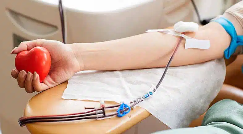 En el Hospital General de Querétaro puedes donar sangre 1 donador
