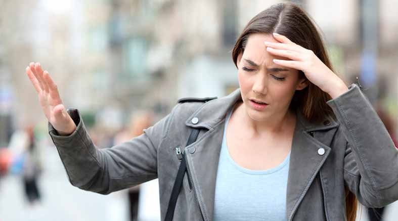 ¿Te mareas cuando te levantas muy rápido?