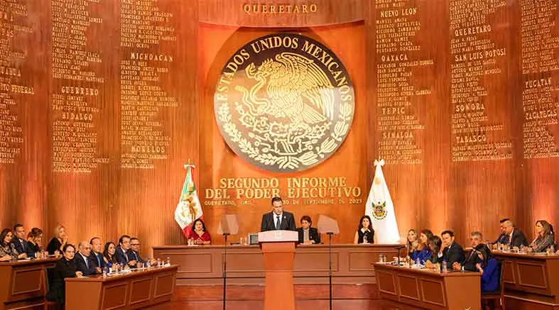 Mauricio Kuri González
