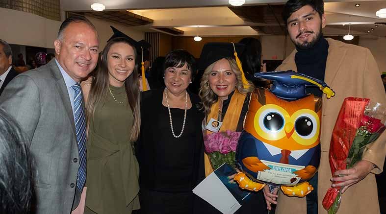 Graduación de la Universidad Internacional de Querétaro