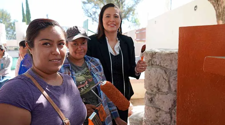 Contigo, en la Escuela beneficia a más de dos mil estudiantes 1 beneficia a