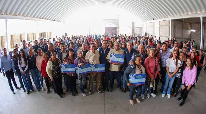 Chepe Guerrero entrega apoyos del programa Agroalianza Corregidora 1 Chepe Guerrero