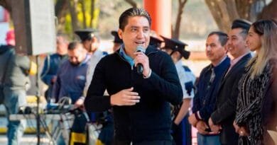 Iván Reséndiz fortalece al COBAQ Plantel 11