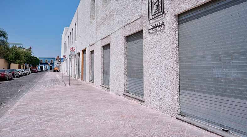 Felifer Macías entrega rehabilitación de banquetas en el Centro Histórico 3 Felifer