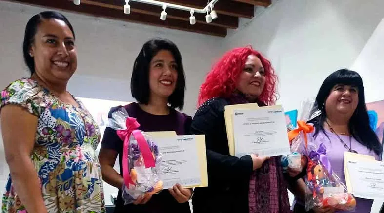 Conversatorio Re-Evolución Femenina Artes y Derechos en QREADORAS 1 conversatorio