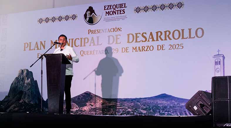Presentan Plan de Desarrollo Municipal para Ezequiel Montes 1 para Ezequiel