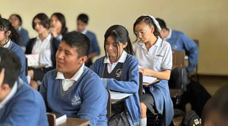 Inician las vacaciones para alumnos de educación básica 1 Inician