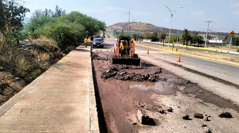 CEI refuerza acciones en carreteras estatales ante lluvias 1 CEI