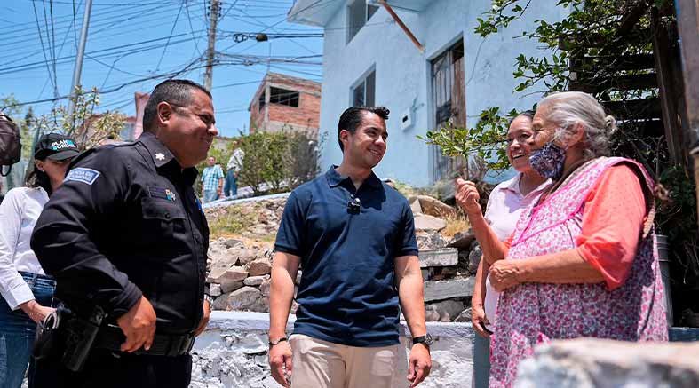 Felifer Macías entregó obras en la colonia Bolaños 2 Felifer
