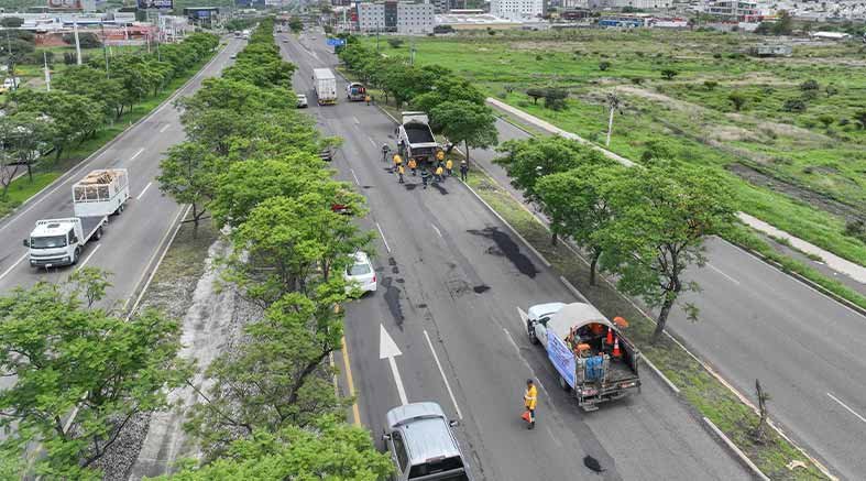 CEI realiza labores de mantenimiento en Paseo de la República 2 CEI