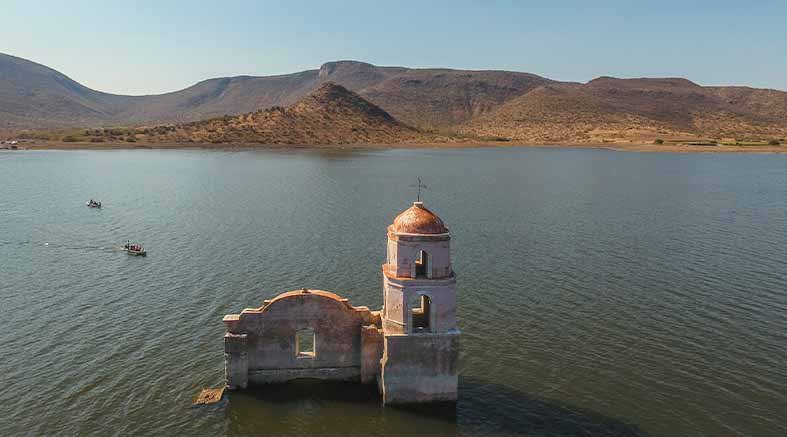 Enamórate de las iglesias hundidas de Michoacán 1 Enamórate