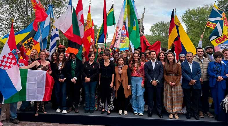 Inicia el XVII Festival de Comunidades Extranjeras 2 XVII Festival