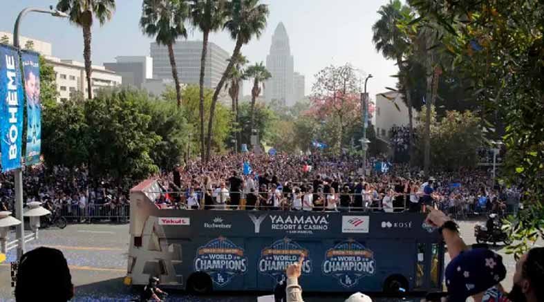 Los Dodgers celebran su bicampeonato histórico