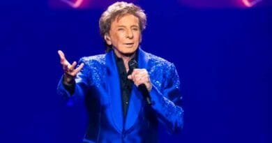 Barry Manilow