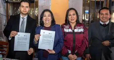 Robles firma