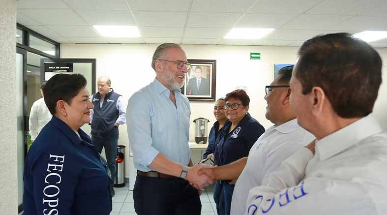 Marco Del Prete reconoce a comerciantes en el estado 1 Marco