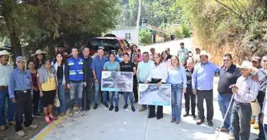 CEI constata obras de reconstrucción de caminos en Pinal de Amoles CEI constata obras de reconstrucción de caminos en Pinal de Amoles