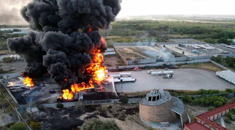 Incendio en Pesquería, Nuevo León, deja cuantiosas pérdidas 1 Incendio