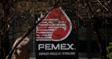 Proveedores denuncian deuda de 27 mil 240 mdp por parte de Pemex Proveedores