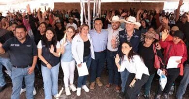 Luis Nava entrega apoyos del Programa de Coinversión Social en Amealco Luis Nava