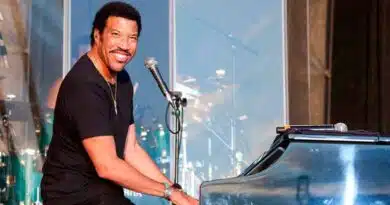 Lionel Richie es hospitalizado tras presentar malestar durante concierto Lionel Richie