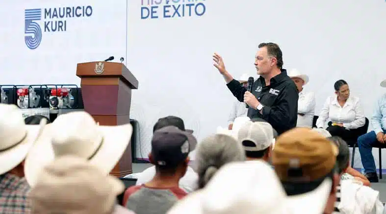 Mauricio Kuri entrega apoyos a productores agroalimentarios de SJR 1 Mauricio Kuri