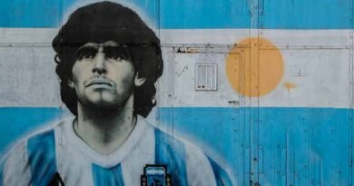 Abogado y hermanas de Maradona irán a juicio por la marca comercial Abogado