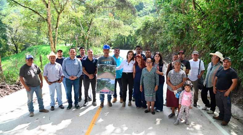 Concluye CEI tercera etapa de mejoramiento del camino Neblinas El Humo 1 Concluye CEI