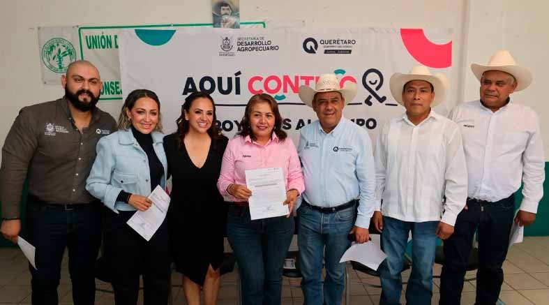 casas ejidales., directora de Proyectos Regionales, rehabilitación, Rosendo Anaya, San Juan del Río, secretario de Desarrollo Agropecuario, SEDEA, Tania Ruíz
